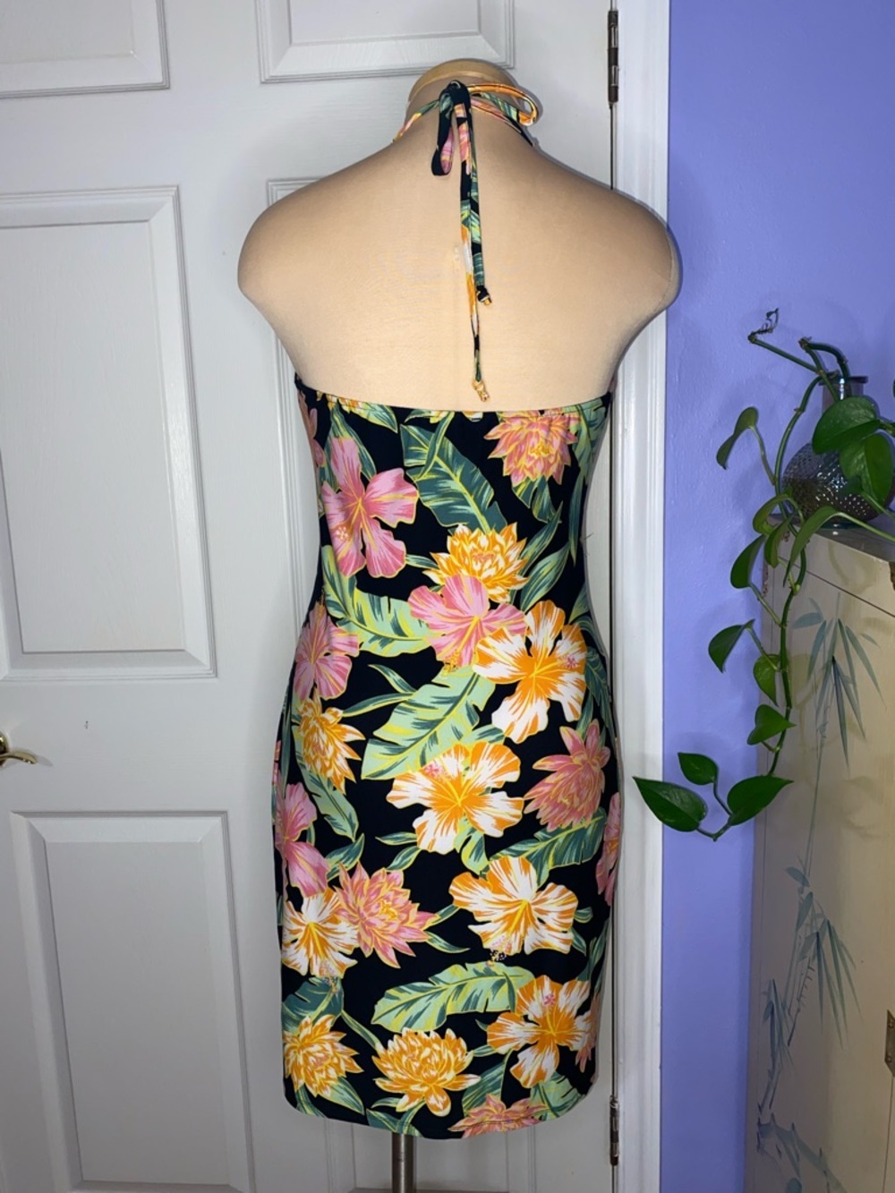 Derek Heart Black Halter Mini Dress with Warm Tropical Blooms, Hot Summer - Picture 6 of 8